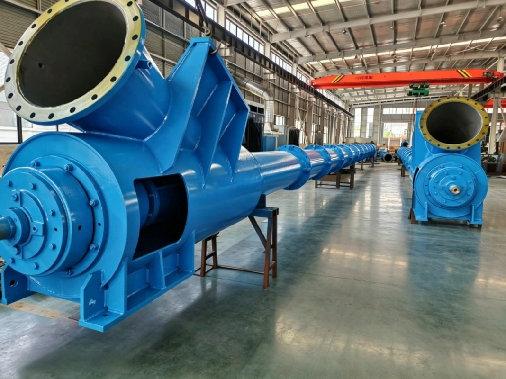 湘汨泵业特制倾斜安装长轴泵圆满完成工厂测试